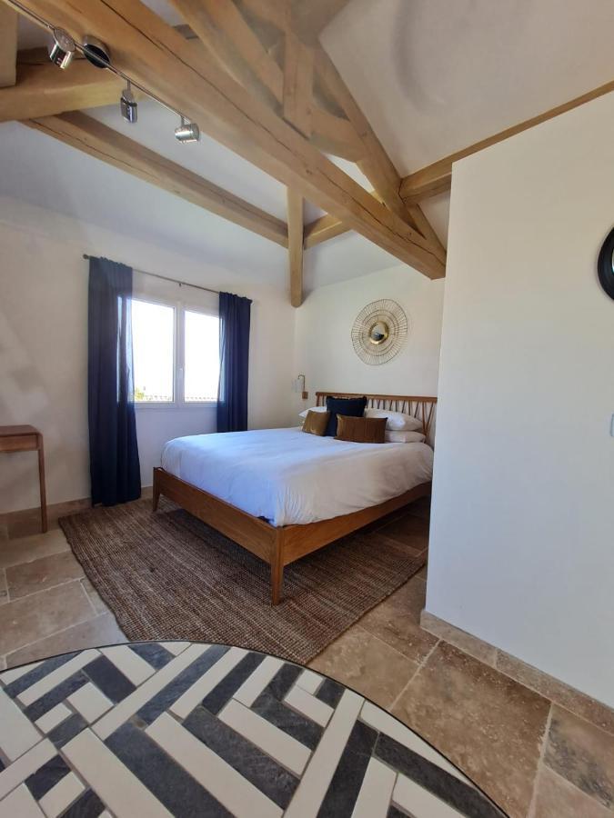 Adorable Maison Independante 30M2 Avec Piscine En Saison Cabris Luaran gambar