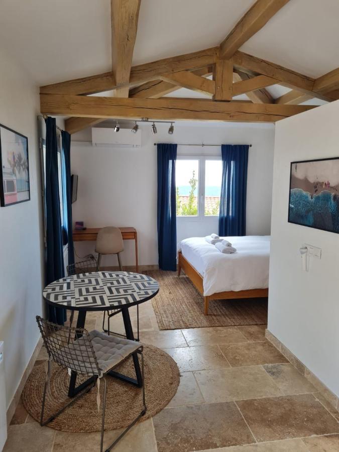 Adorable Maison Independante 30M2 Avec Piscine En Saison Cabris Luaran gambar